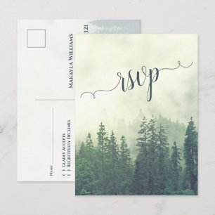 Cartão Postal Montanhas Foggy Green Pine Forest RSVP