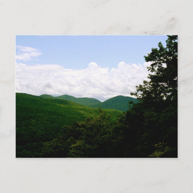 Cartão Postal Montanhas verdes Vermont (Frente)