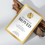 Cartão Postal Movimentamos o escritório de logotipos Dourados pa<br><div class="desc">Deixe seus clientes, funcionários e fornecedores sobre seu novo endereço de escritório com este elegante logotipo branco e dourado que já transferimos para o Design de Cartão-Postal para Negócios. Com borda de efeito ouro, fontes modernas, espaço para o logotipo da sua empresa, novo endereço, detalhes de contato e horário de...</div>