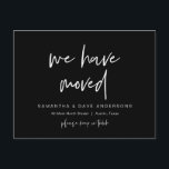 Cartão Postal Mudamos, novo anúncio de endereço residencial<br><div class="desc">Esta design moderna e minimalista nova casa,  anúncio comovente,  mudança de endereço postais (com o título do cartão,  nós mudamos). É a maneira perfeita de anunciar aos seus amigos e familiares que se mudaram.</div>