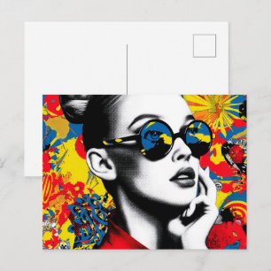 Cartão Postal Mulher de arte pop com óculos de sol