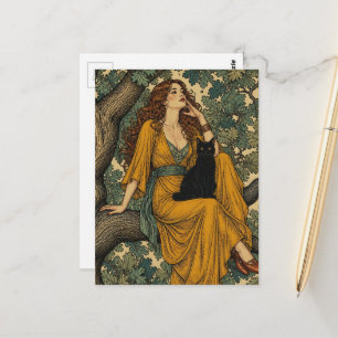 Cartão Postal Mulher e Gato Preto numa Árvore