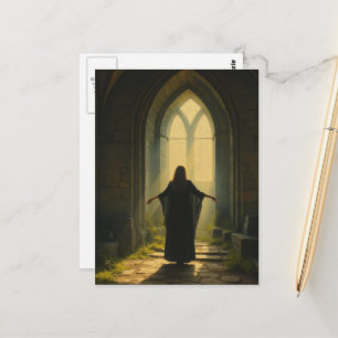 Cartão Postal Mulher em uma Igreja Abandonada