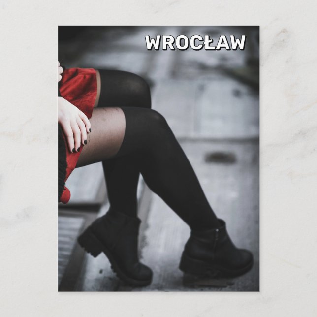 Cartão Postal Mulher Em Wrocław, Polônia (Frente)