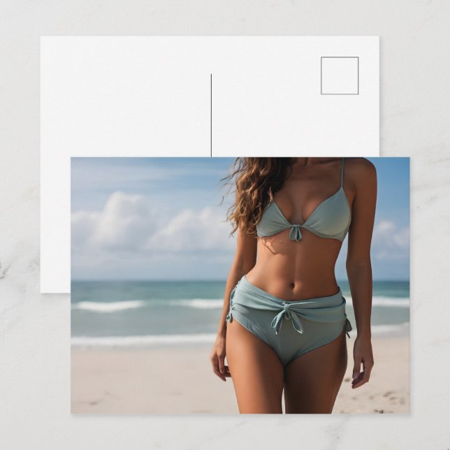 Cartão Postal Mulher na praia (Frente/Verso)