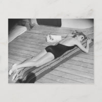 Mulher Sun Tanning