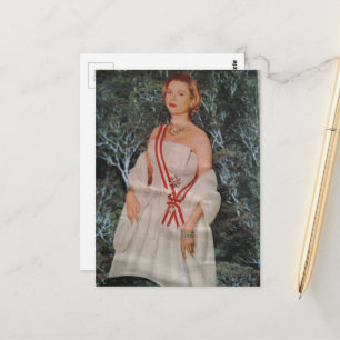 Cartão Postal Mulher Vintage Bonita em uma Colagem de Floresta