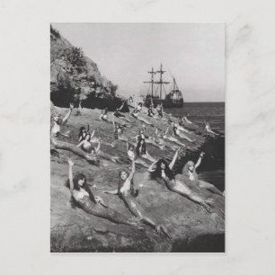 Cartão Postal Mulher Vintage como Sereias na Praia