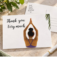 Namaste Yoga mulher levanta mão Obrigada