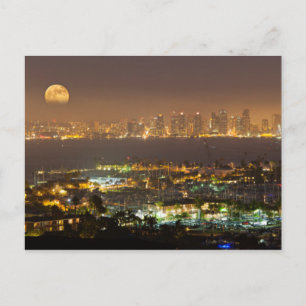 Cartão Postal Nascer da lua sobre a silhueta de San Diego