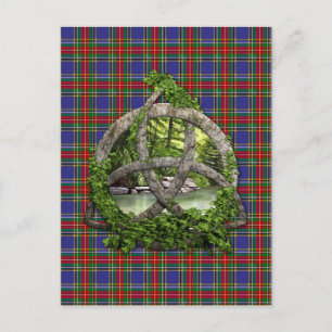 Cartão Postal Nó da trindade e Tartan celtas de Macbeth do clã
