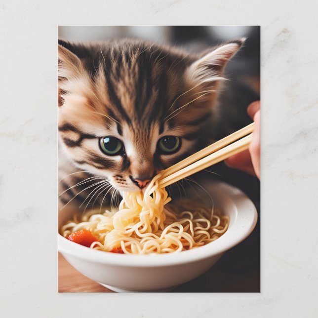 Cartão Postal Noodles Adorable Kitten Comating Ramen (Frente)
