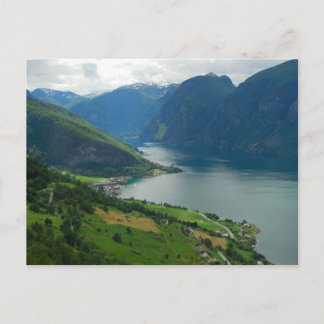 Cartão postal norueguês Fjord