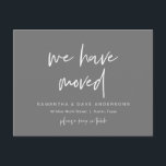 Cartão Postal Nós nos mudamos, Anúncio de Novo Endereço Residenc<br><div class="desc">Este moderno design minimalista de nova casa,  anúncio de mudança,  cartões postais de mudança de endereço (com título do cartão,  nós nos mudamos). É a maneira perfeita de anunciar aos seus amigos e familiares que você se mudou.</div>