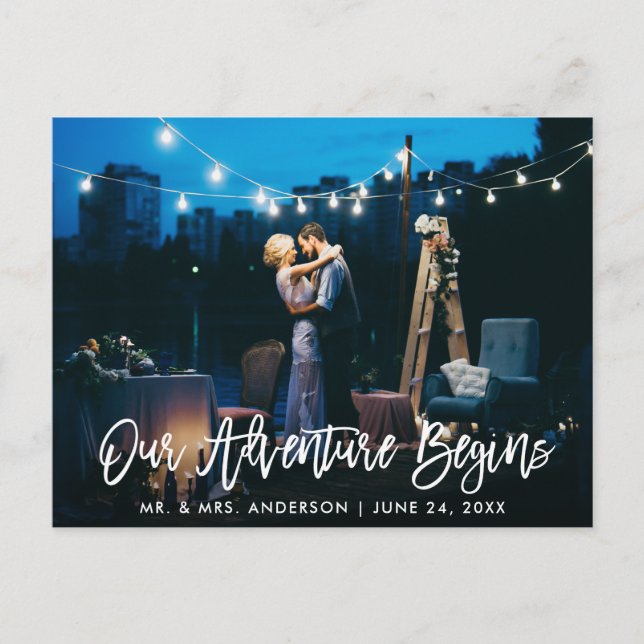 Cartão Postal Nossa Aventura Começa Brush Script Casamento Obrig (Frente)