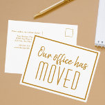 Cartão Postal Nosso Escritório Mudou O Negócio Dourado Chic<br><div class="desc">Temos um novo endereço movendo cartão postal para uma empresa moderna,  de negócios ou de chic,  que quer atualizar seus clientes em um novo local. Nosso escritório se mudou. Tipografia clássica e minimalista em cartões postais brancos e dourados para sua empresa. Personalize a alteração de endereço no verso.</div>