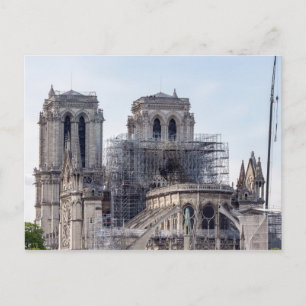 Cartão Postal Notre Dame de Paris, o dia após o incêndio em 20