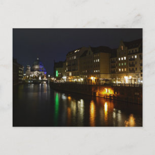 Cartão postal noturno da Alemanha de Berlim Spree