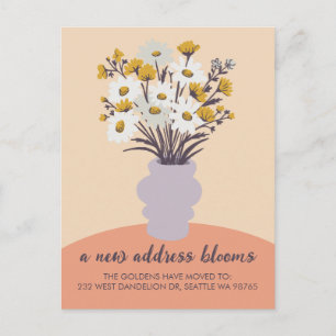 Cartão Postal Novo Buquê de Anúncio de Movimentação de Blooms de