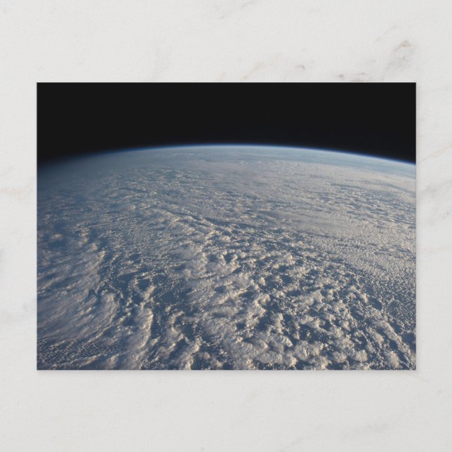 Cartão Postal Nuvens De Stratocumulus Acima Do Oceano Pacífico. (Frente)