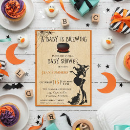 Cartão Postal O Bebê do Halloween está Cozinhando em Outubro