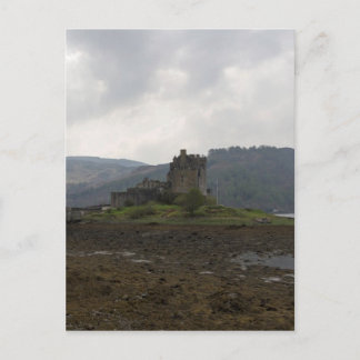 Cartão Postal O maravilhoso Castelo de Eilean Donan na Escócia