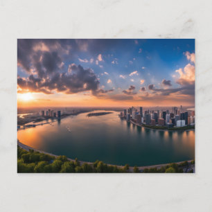 Cartão Postal O panorama da cidade no pôr do sol