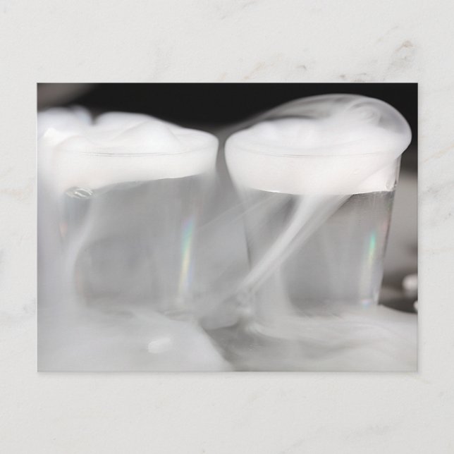 Cartão Postal Óculos com água e gelo seco (Frente)