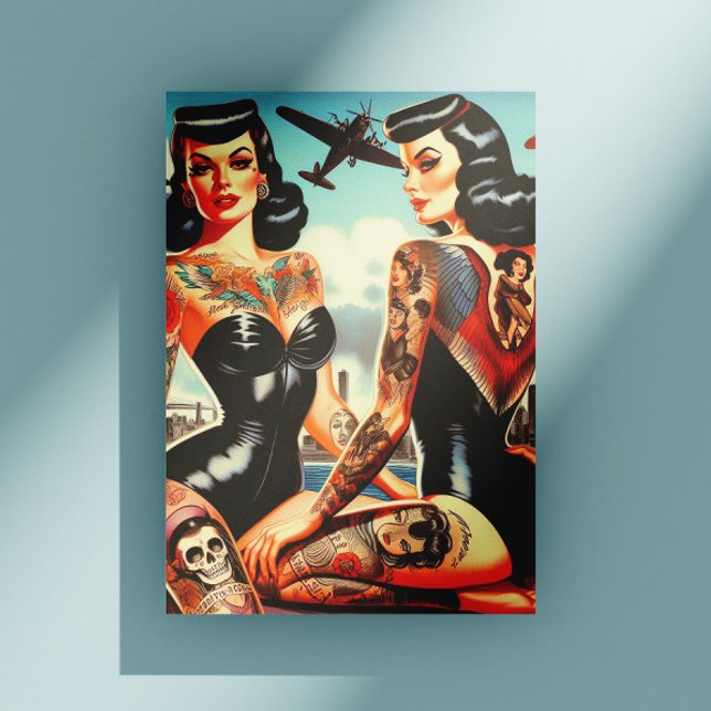Cartão Postal Old School Tatttooed Pin-up (Criador carregado)