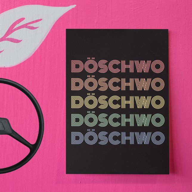Cartão Postal Oldtimer 2cv Ente 70er Döschwo (2CV Postcard in Black with a Red Blue Yellow Typography)