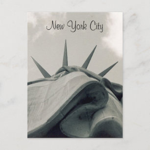 Cartão Postal olhando para a coroa da liberdade