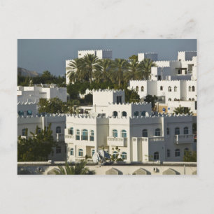 Cartão Postal Oman, Muscat, Qurm. Edifícios da zona de Qurm /