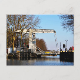 Cartão Postal Ophaalbrug over gracht in Nederland.