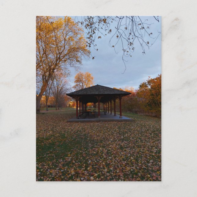 Cartão Postal Outono Canadense e uma Pagode  (Frente)