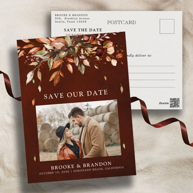 Cartão Postal outono deixa país russo salvar data (Fall autumn leaves wedding photo save the date customizable postcard. )