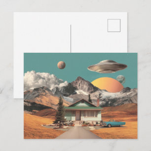 Cartão Postal OVNI Surrealista Sobre Casa Rústica
