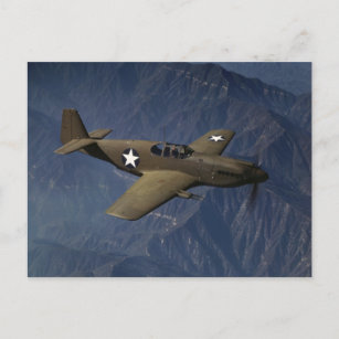 Cartão Postal P-51 Mustang no voo, 1942
