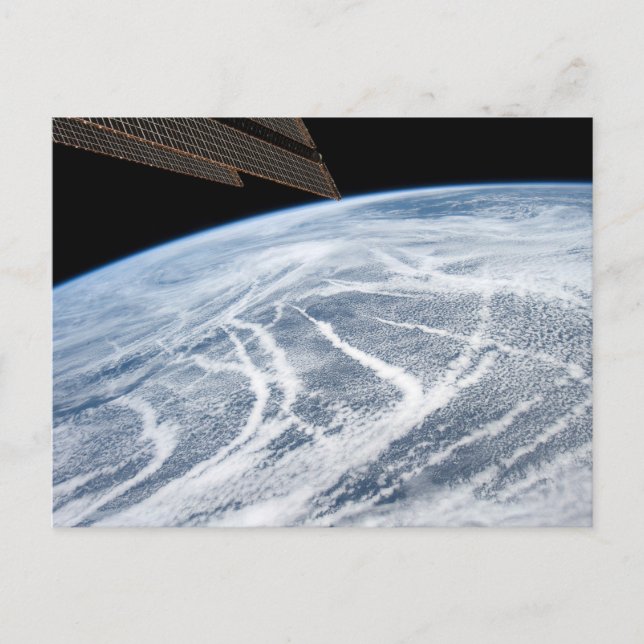 Cartão Postal Padrões De Nuvem A Sul Das Ilhas Aleutas. (Frente)