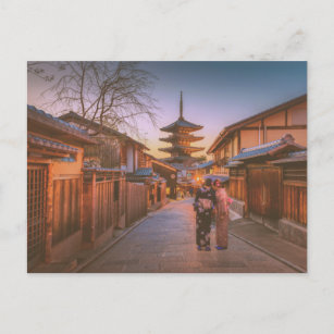 Cartão Postal Pagoda em Dusk, em Quioto, Japão