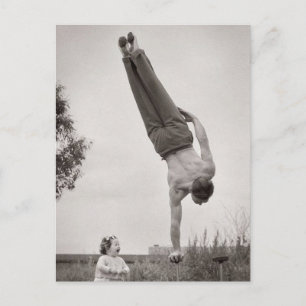 Cartão Postal Pai equilibrado