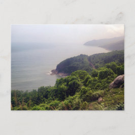 Cartão Postal Paisagem das Montanhas Costeiras, Vietname