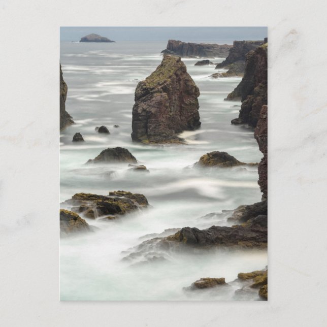 Cartão Postal Paisagem marinha e pináculos rochosos, Shetland (Frente)
