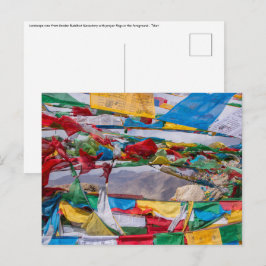 Cartão Postal Paisagem tibetana com bandeiras de oração - Himala