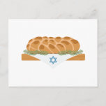 Cartão Postal Pão de Challah<br><div class="desc">A visão e o cheiro do chalá amam revive toda alma judia com o lembrete de que Shabbat está por perto.  Toque nos feriados com este design em corredores de mesa,  enquadrado bordado e muito mais!</div>