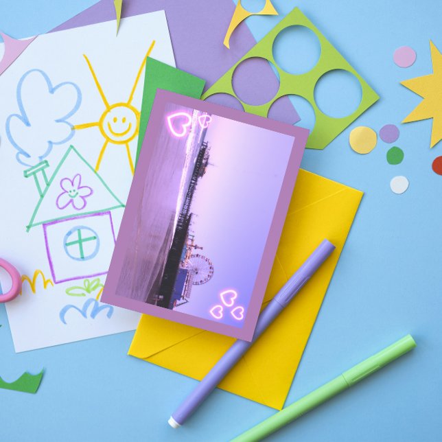 Cartão Postal Papais noeis Monica Pier Purple Hearts (Criador carregado)