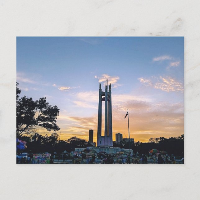 Cartão Postal Parque Sunset Sky Quezon Memorial Circle em QC Foi (Frente)