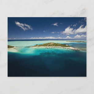 Cartão Postal Passeio de parasailing sobre a bela lagoa de Bora