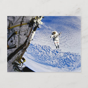 Cartão Postal Passeio Espacial de Astronauta