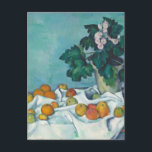 Cartão Postal Paul Cézanne ainda vive com maçãs e primroses<br><div class="desc">Linda arte do famoso pintor post impressionista Paul Cézanne,  um dos meus artistas franceses favoritos. Esta trabalho de arte apresenta maçãs sobre uma toalha de mesa branca e um pote de primatas,  flores muito bonito.</div>
