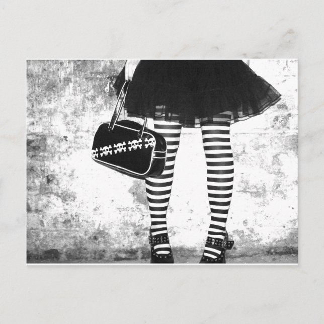 CARTÃO POSTAL PERNAS (Frente)